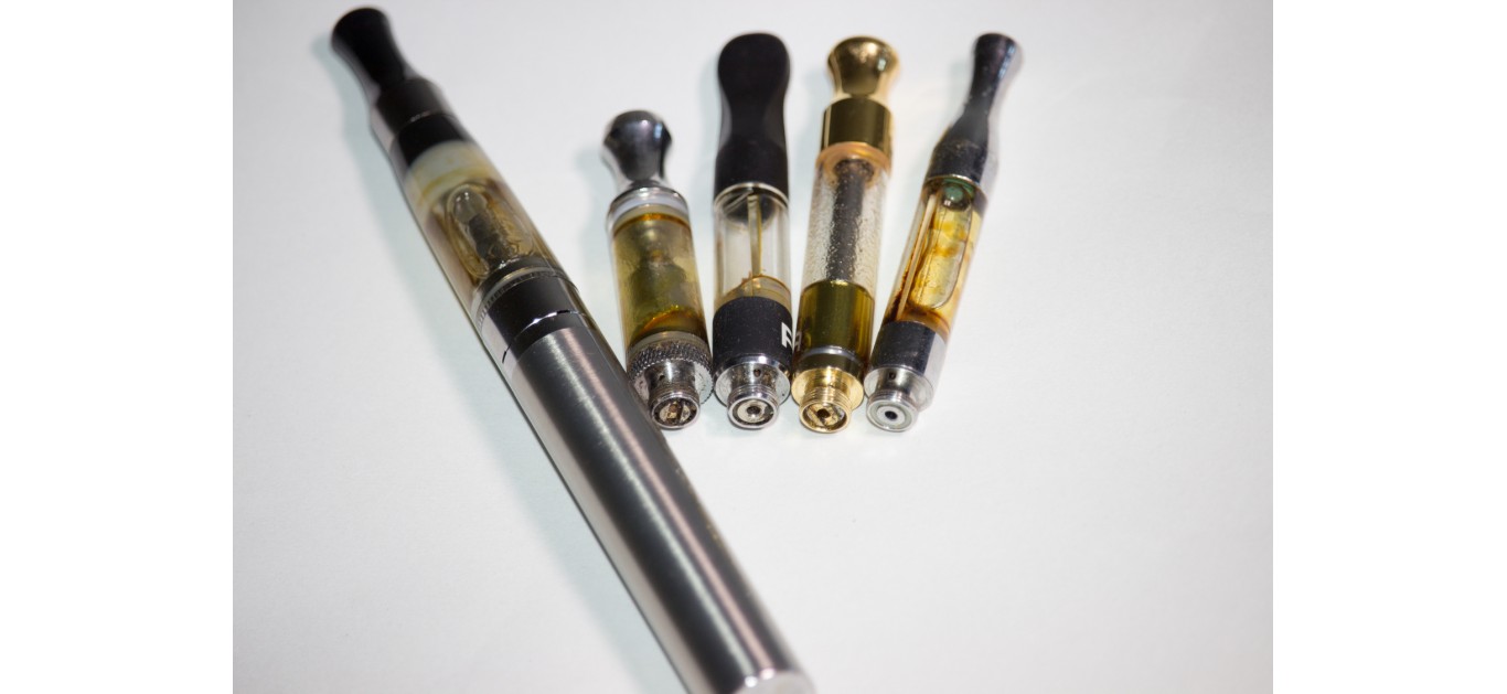 What is a cannabis cartridge to vape